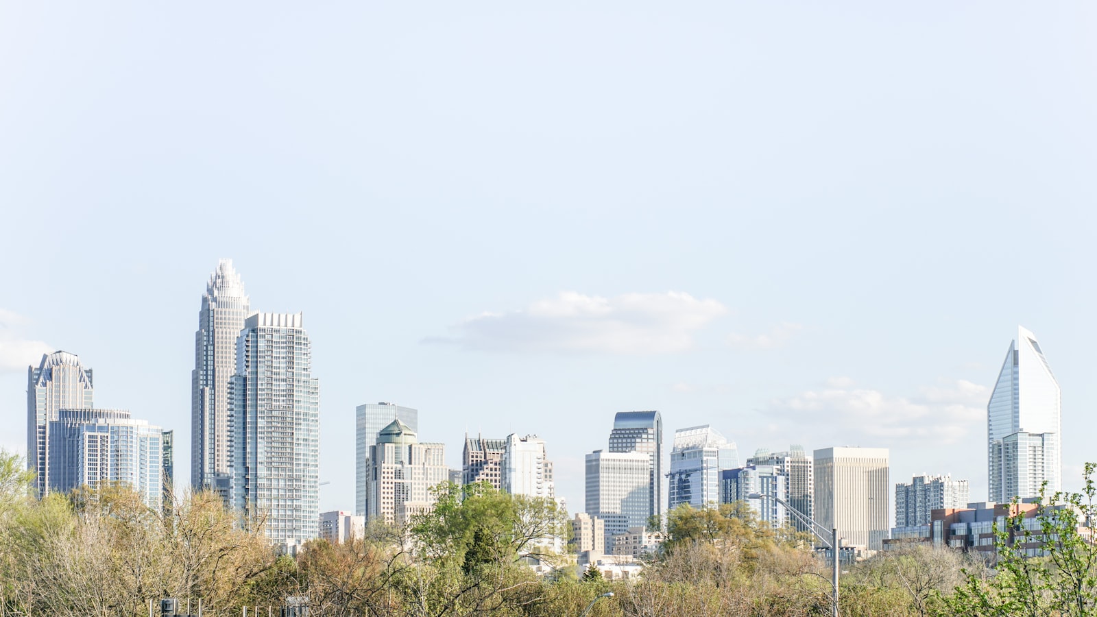 Moving to the Carolinas: A Relocation Guide